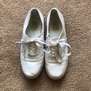White authentic lo pro VANS